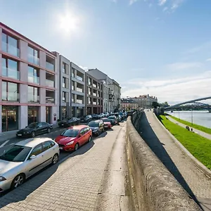N7 Near Vistula River Apartament